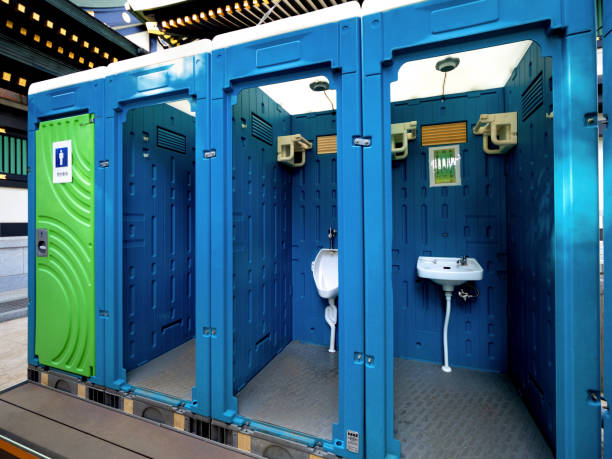 Best Portable restroom trailer rental  in Lakeport, TX